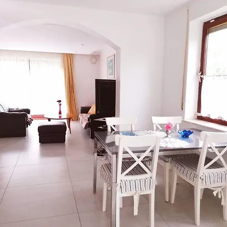 100M2 3-Zimmer Monteuer Arbeiter Wohnung Kassel Lägenhet *