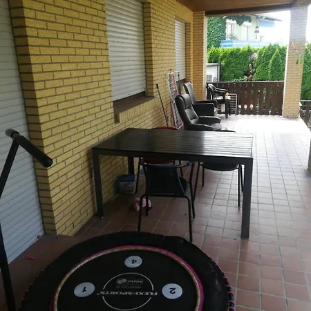 100M2 3-Zimmer Monteuer Arbeiter Wohnung Kassel Lägenhet Kassel
