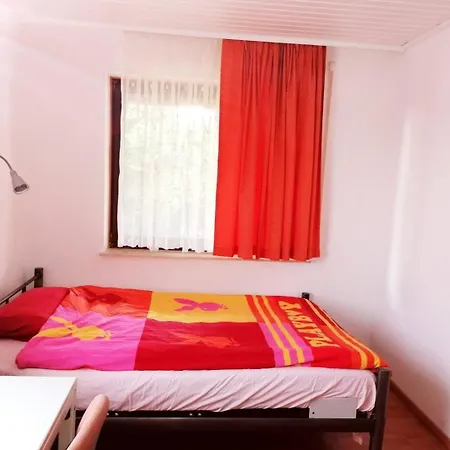 100M2 3-Zimmer Monteuer Arbeiter Wohnung Kassel Lägenhet Kassel