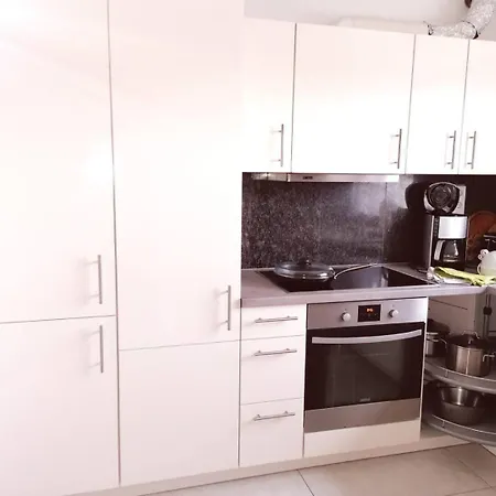 Lägenhet 100M2 3-Zimmer Monteuer Arbeiter Wohnung Kassel