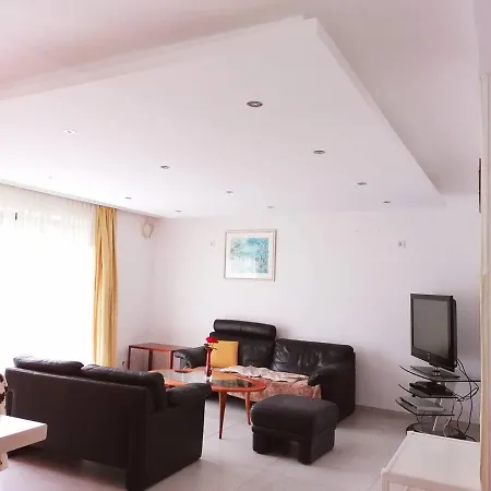 100M2 3-Zimmer Monteuer Arbeiter Wohnung Kassel Lägenhet